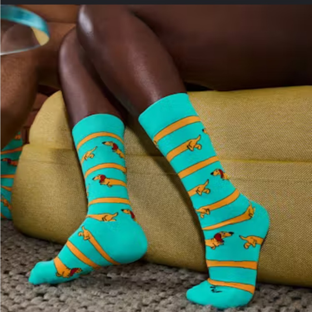 COPY - NIP MeUndies Supima Cotton Quarter Socks - Medium in Wiener Takes All.